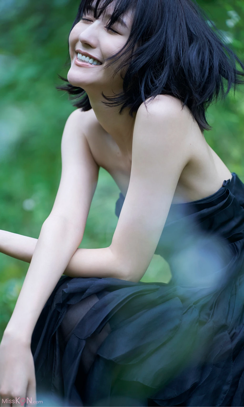 [JP] Mizuho Habu (土生瑞穂): 写真集「New World」 (週プレ PHOTO BOOK) (94 photos) – Page 5