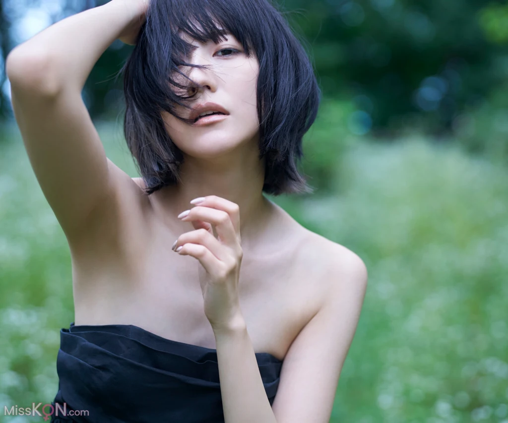 [JP] Mizuho Habu (土生瑞穂): 写真集「New World」 (週プレ PHOTO BOOK) (94 photos) – Page 6