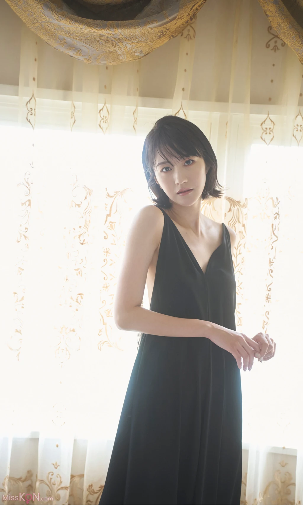 [JP] Mizuho Habu (土生瑞穂): 写真集「New World」 (週プレ PHOTO BOOK) (94 photos) – Page 6