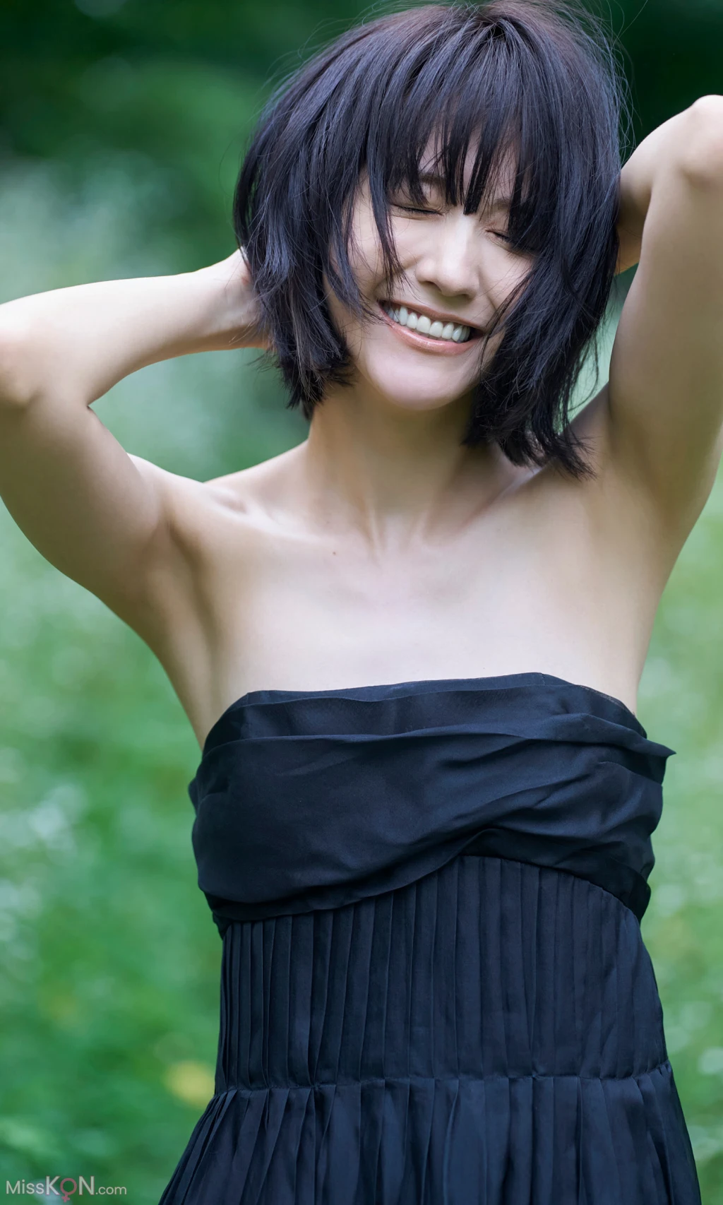 [JP] Mizuho Habu (土生瑞穂): 写真集「New World」 (週プレ PHOTO BOOK) (94 photos) – Page 9