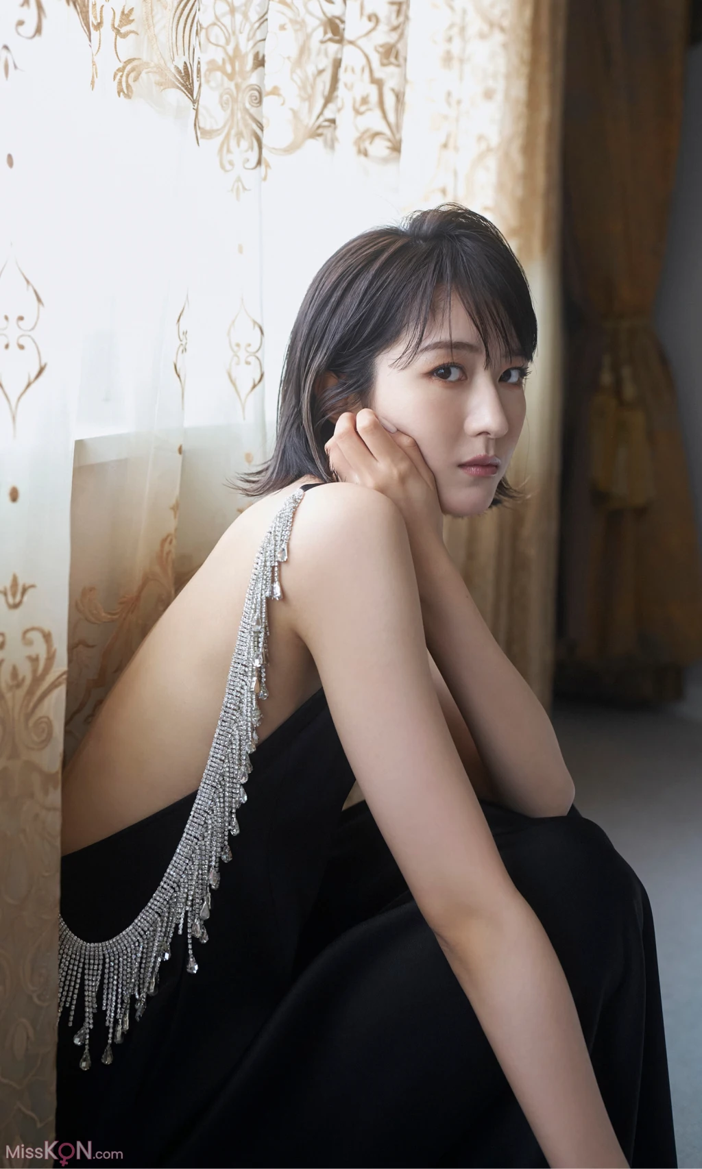 [JP] Mizuho Habu (土生瑞穂): 写真集「New World」 (週プレ PHOTO BOOK) (94 photos) – Page 10