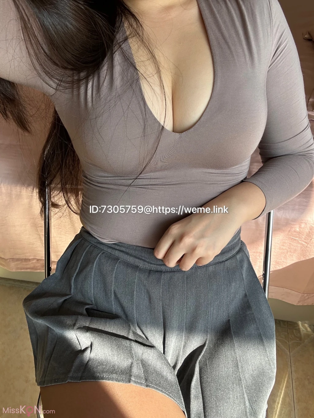 美邵女Baby: 棕色丝袜 (60 photos) – Page 4