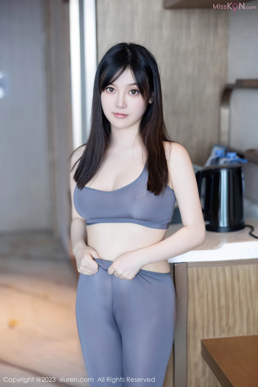 XIUREN No.7535 – 7544 (814 photos)