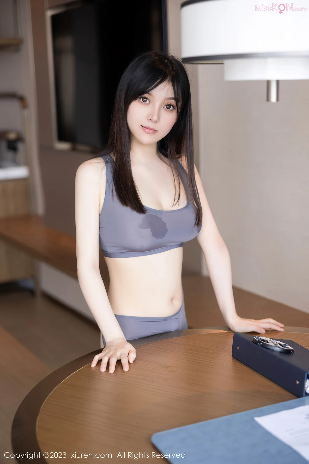 XIUREN No.7535 – 7544 (814 photos)