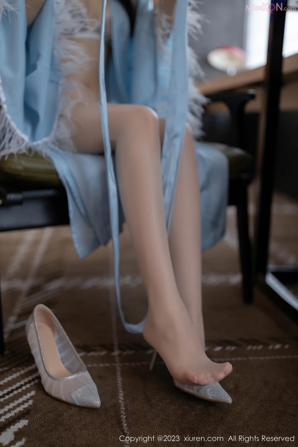 XIUREN No.7535 – 7544 (814 photos)