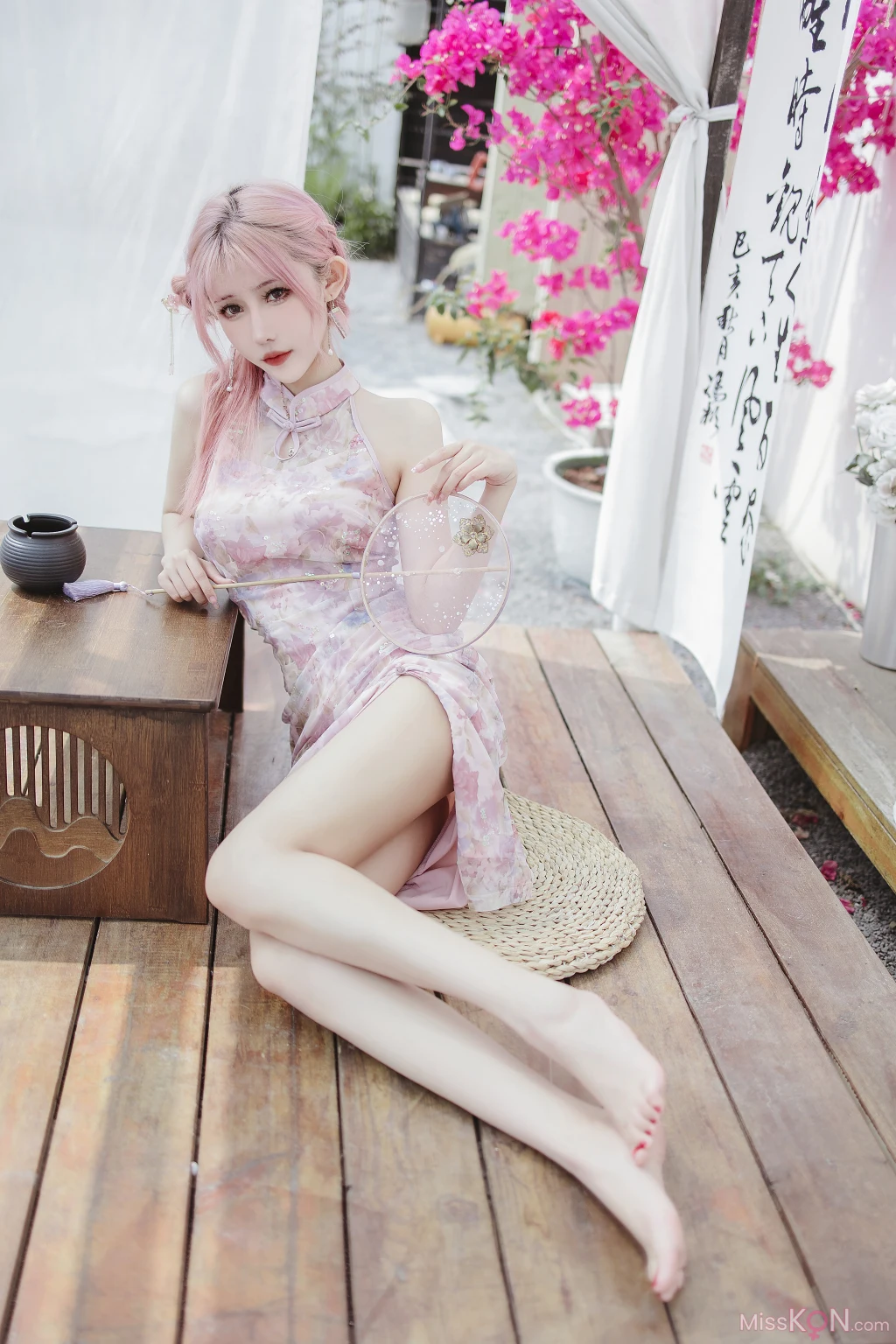 Coser@仙女月: 粉色旗袍 (20 photos)