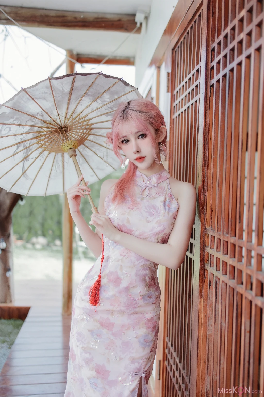 Coser@仙女月: 粉色旗袍 (20 photos)