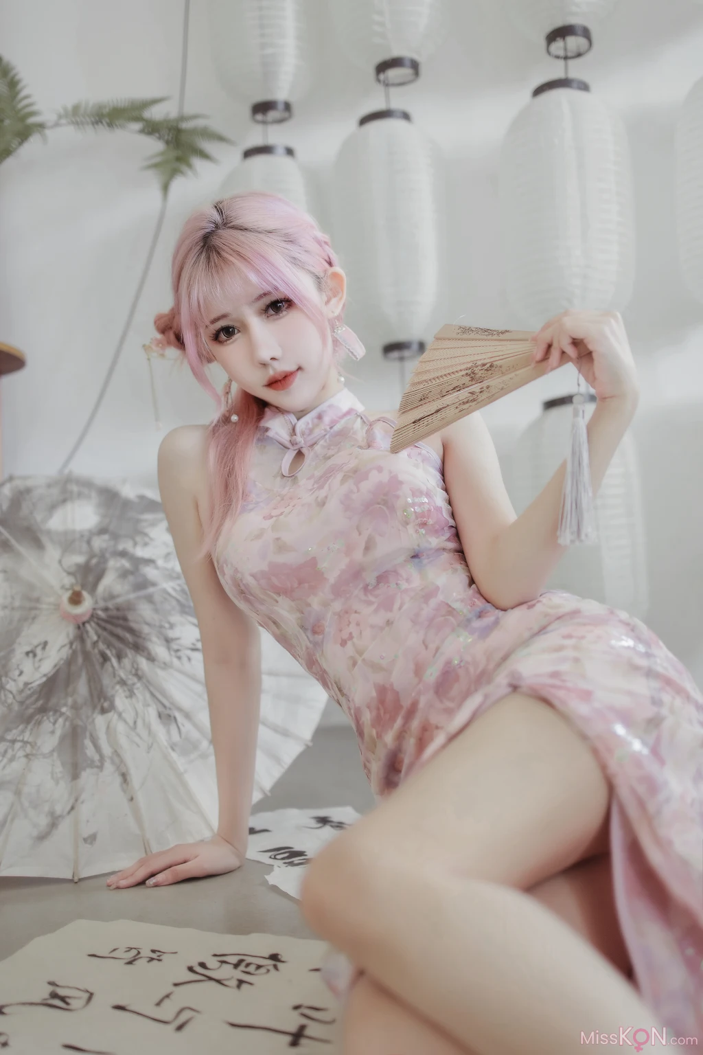 Coser@仙女月: 粉色旗袍 (20 photos) – Page 2