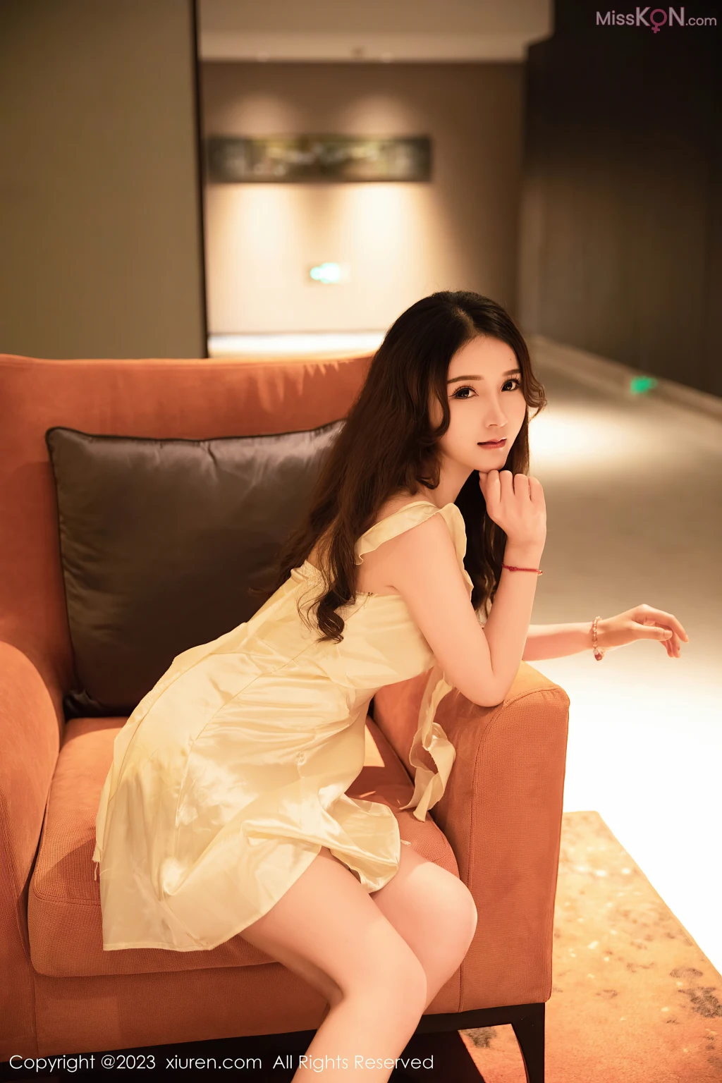 XIUREN No.7555 – 7564 (784 photos)