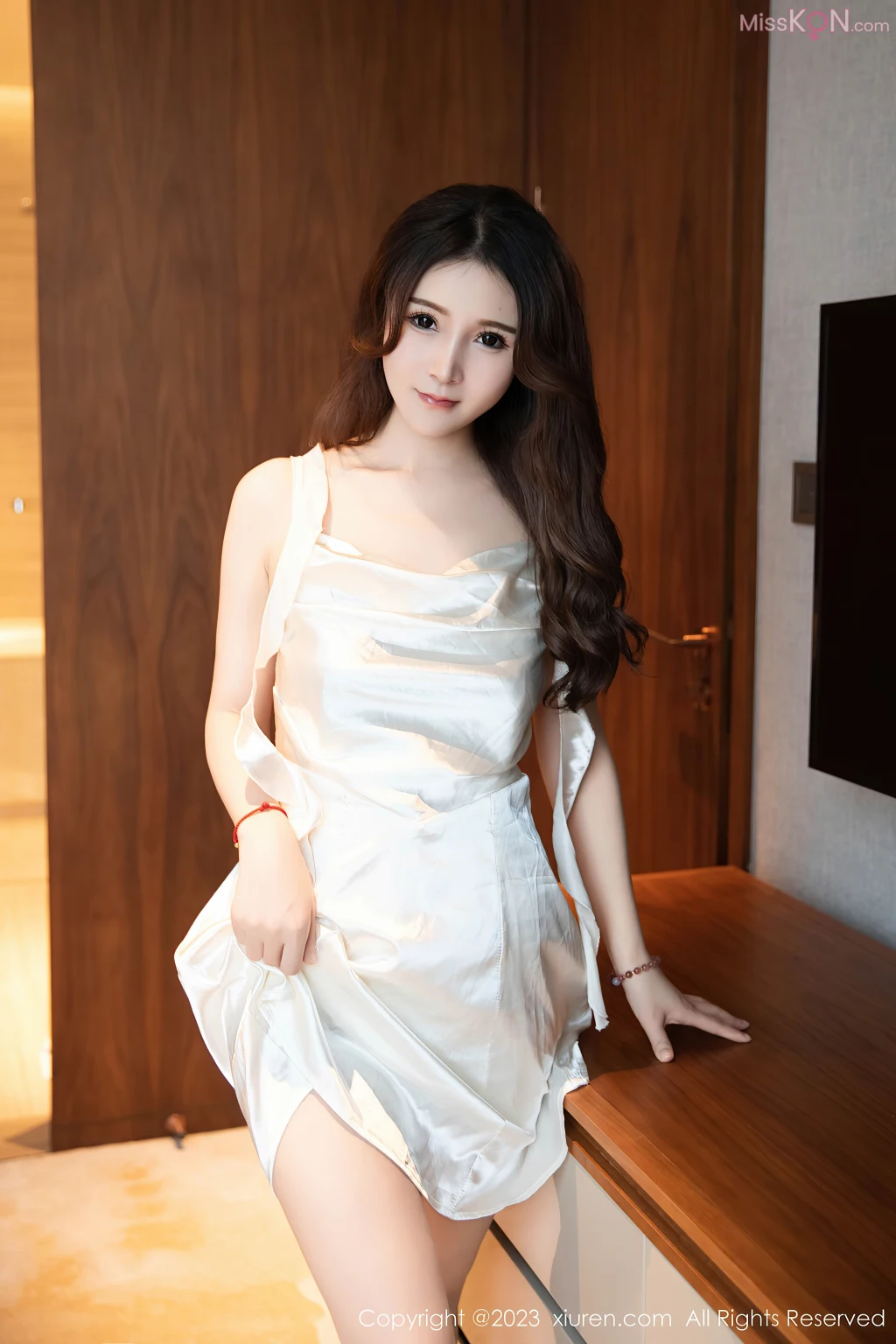 XIUREN No.7555 – 7564 (784 photos)