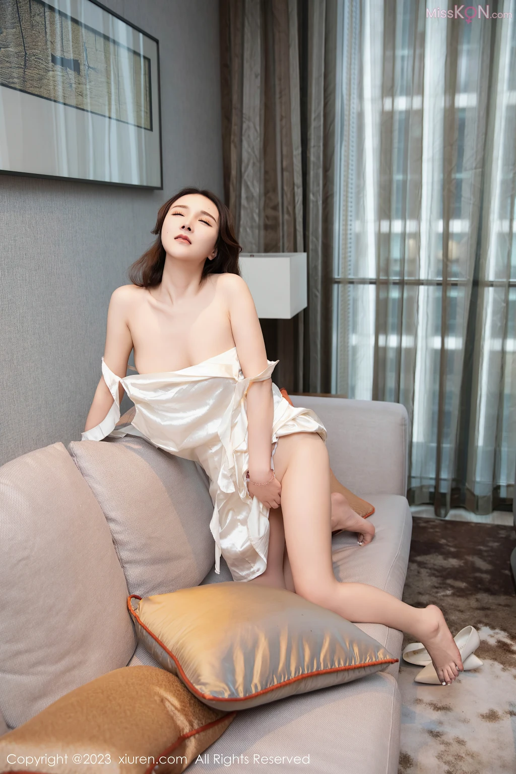 XIUREN No.7555 – 7564 (784 photos)