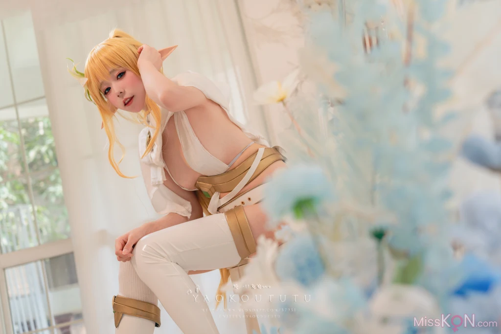 Coser@黏黏团子兔: 精灵弓箭手广寒宫 (50 photos + 1 video)