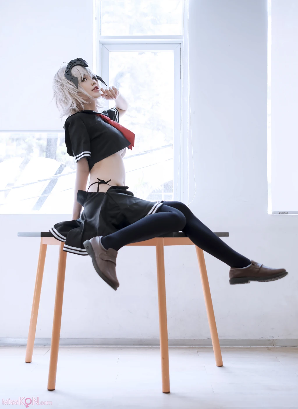 Coser@Azami: 黑贞德 Seifuku (14 photos)