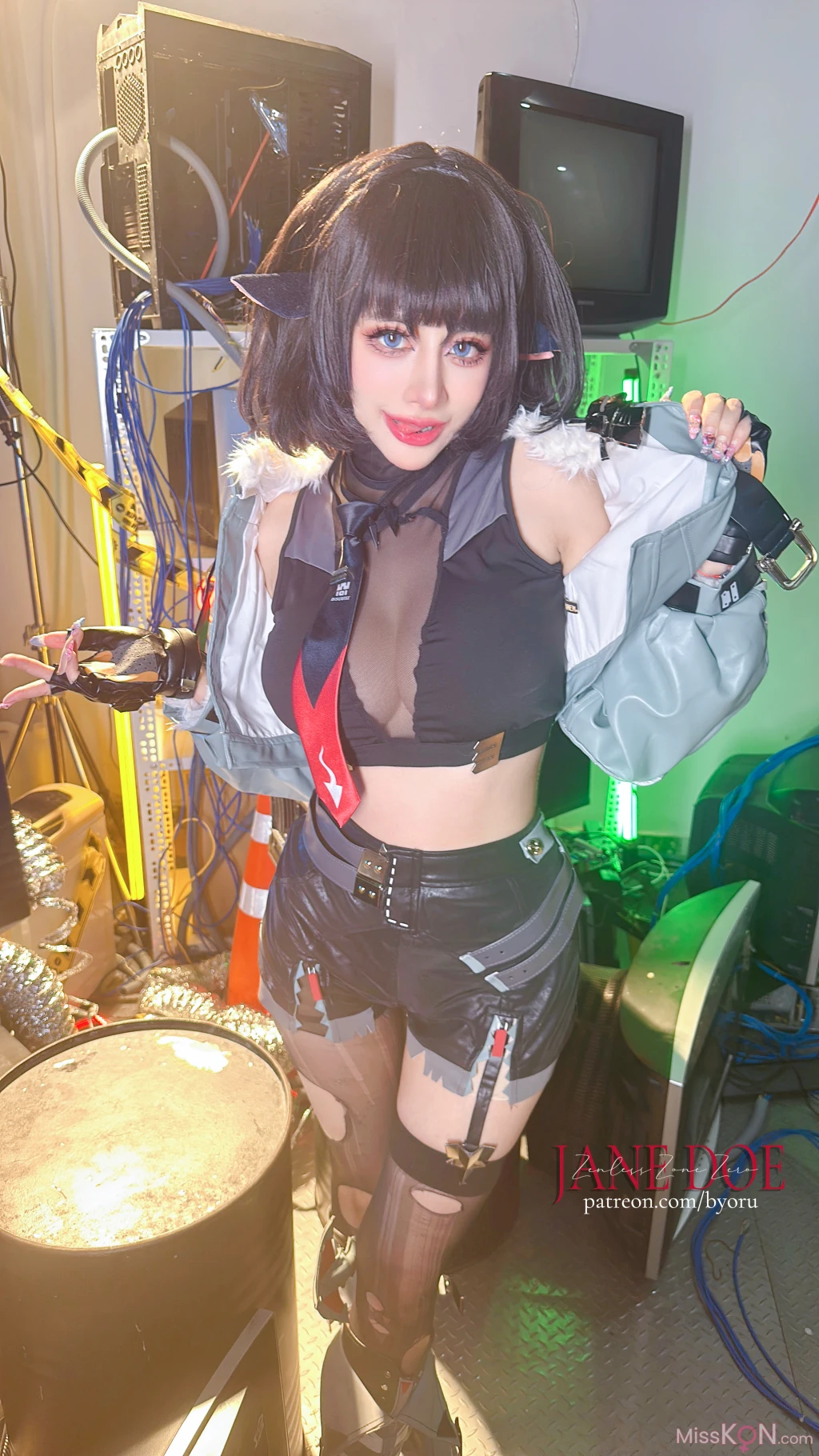 Coser@Byoru: Jane Doe (67 photos )