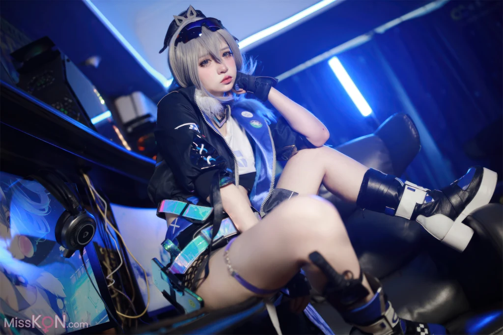 Coser@疯猫ss: 银狼 (37 photos)