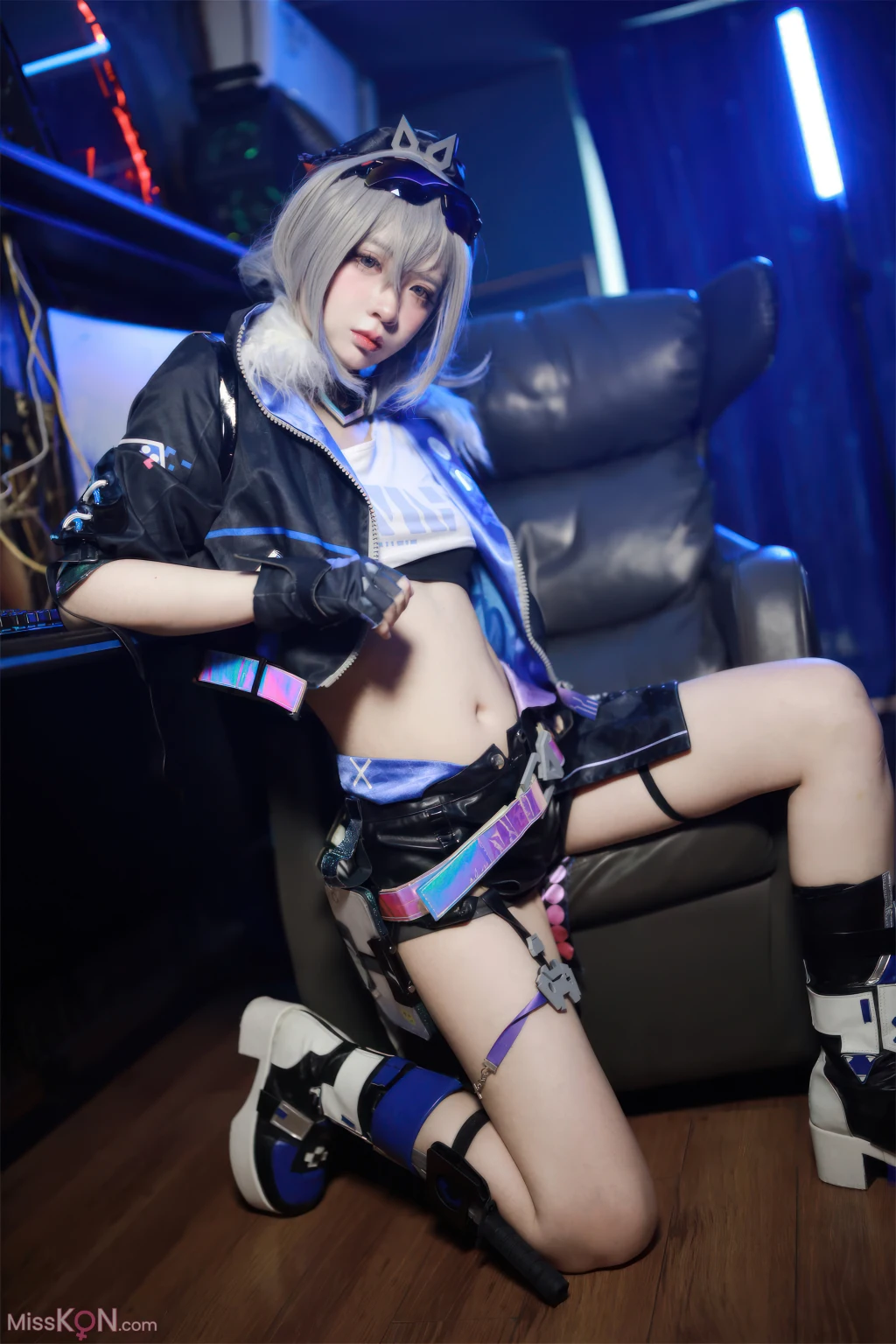 Coser@疯猫ss: 银狼 (37 photos)