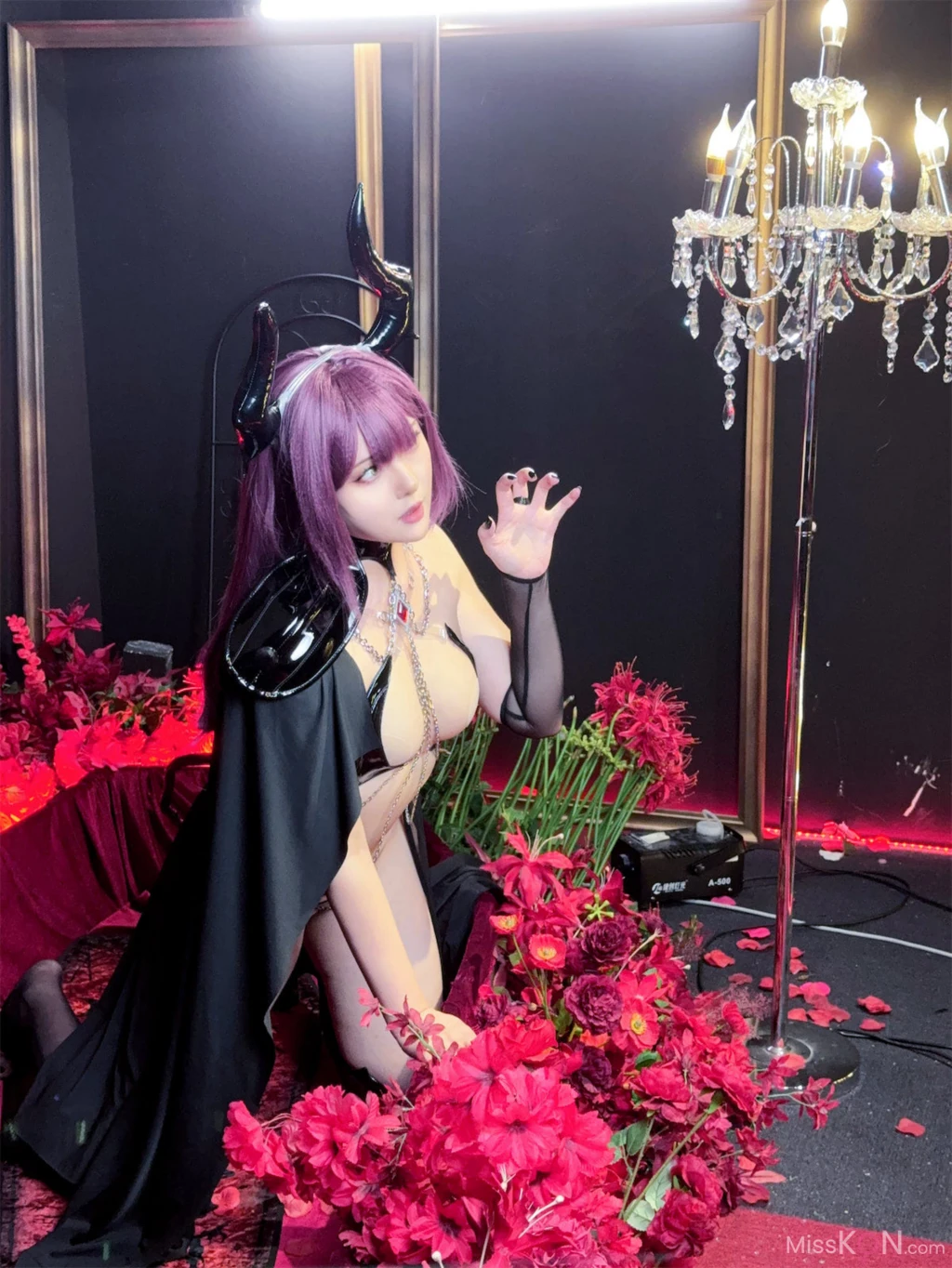 Coser@Natsuko夏夏子: 碧蓝航线 德文郡魅魔 (90 photos)