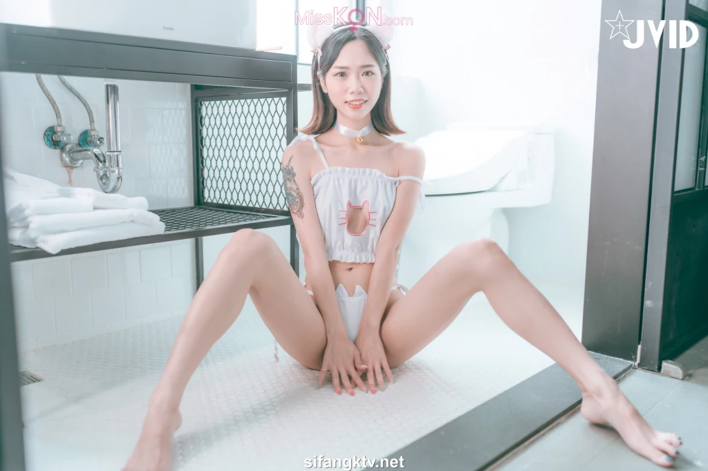 [JVID] 柔柔: 溫柔貓系女孩的解放 (133 photos )