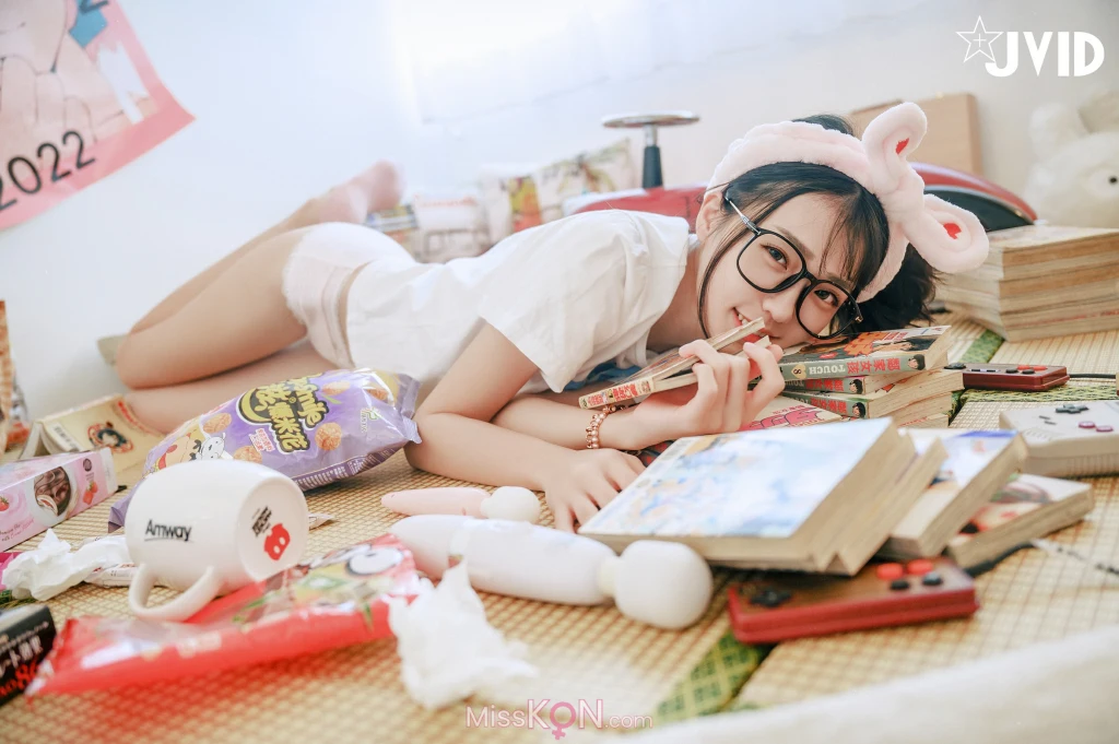 [JVID] 妍妍 Angel: 鱼乾女的秘密日常 (179 photos )