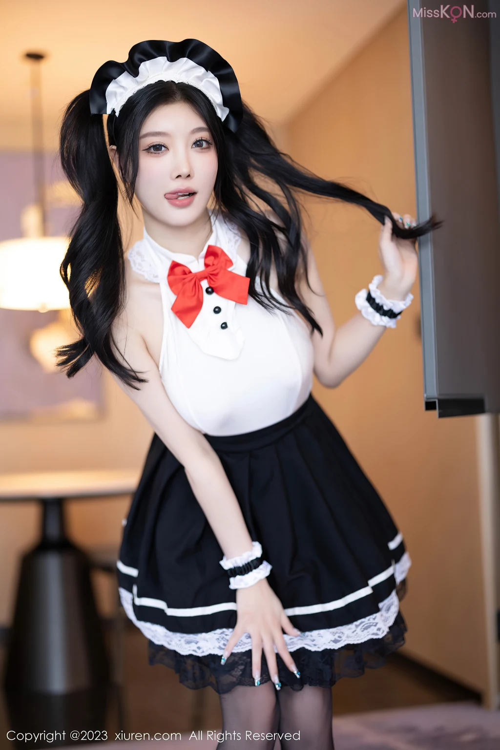 XIUREN No.7585 – 7594 (787 photos)
