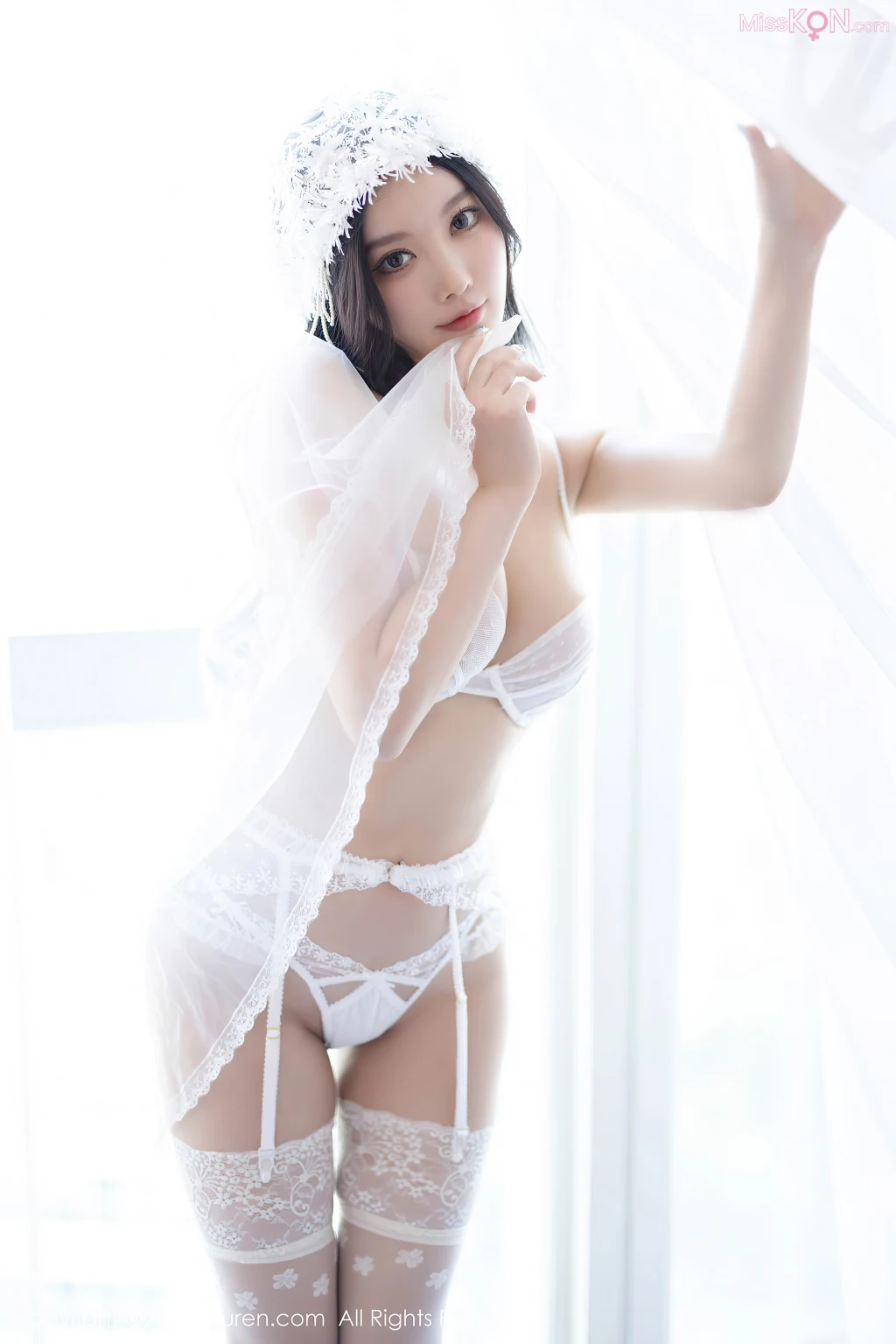 XIUREN No.7585 – 7594 (787 photos)