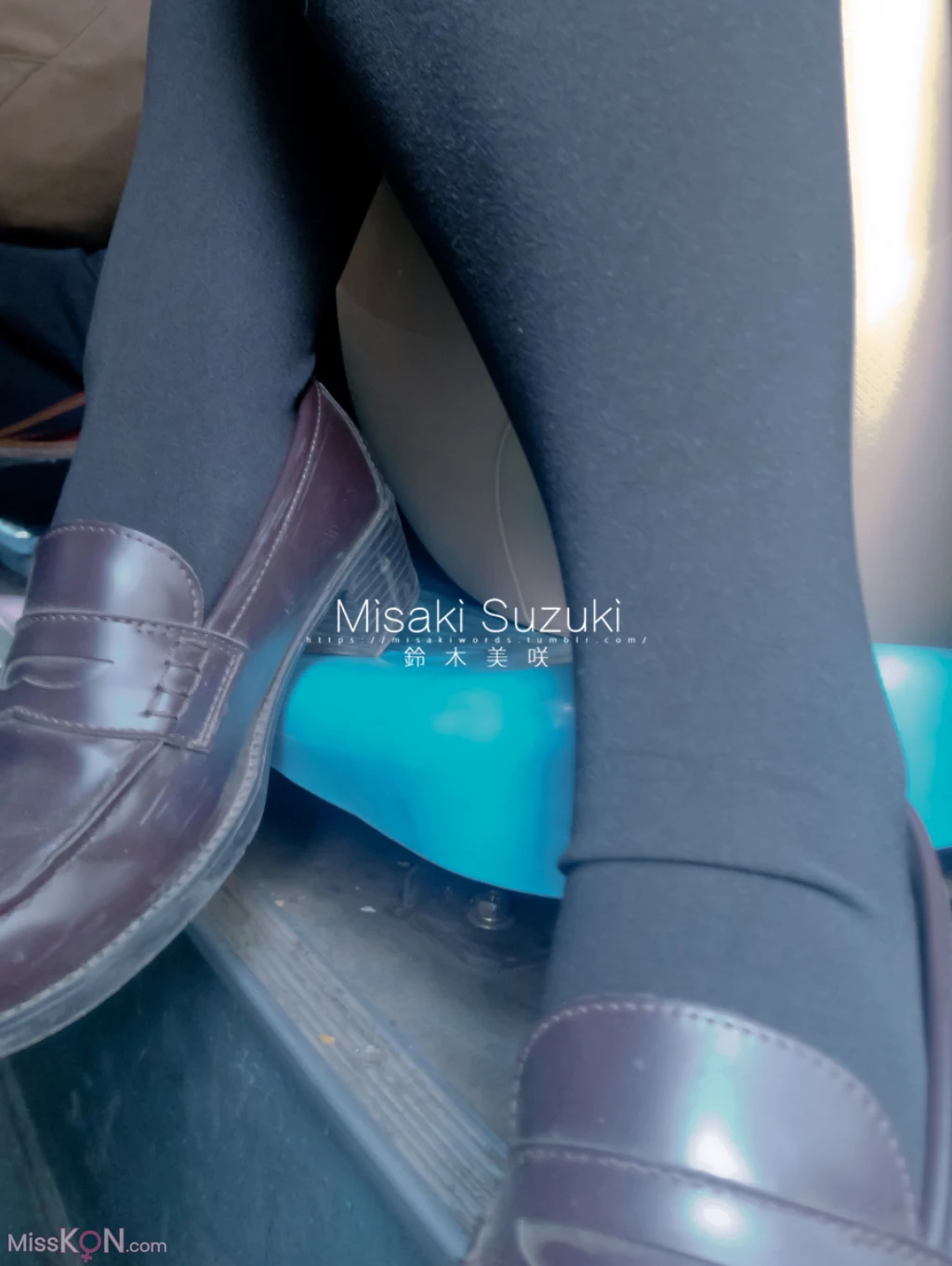 Coser@铃木美咲 (Misaki Suzuki): 公车露出1-5 (162 photos + 24 videos)