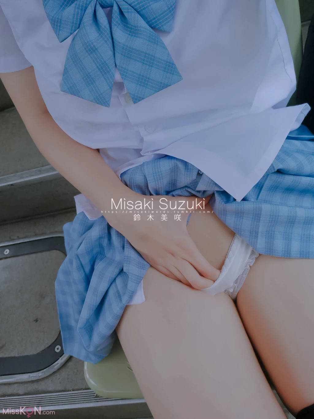 Coser@铃木美咲 (Misaki Suzuki): 公车露出1-5 (162 photos + 24 videos) – Page 11
