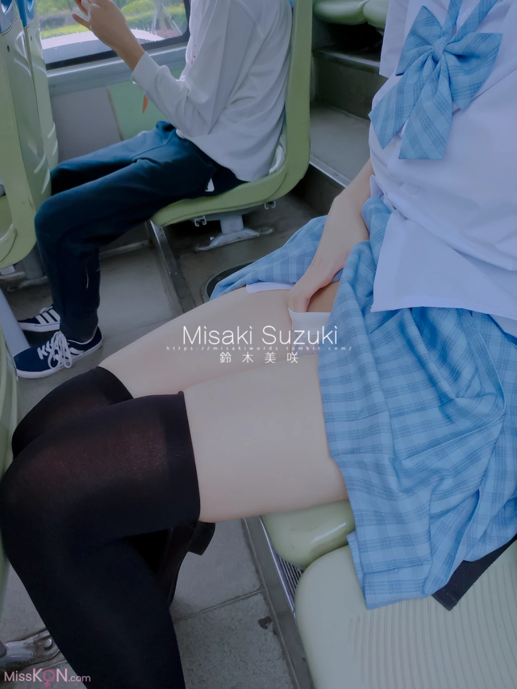 Coser@铃木美咲 (Misaki Suzuki): 公车露出1-5 (162 photos + 24 videos) – Page 11