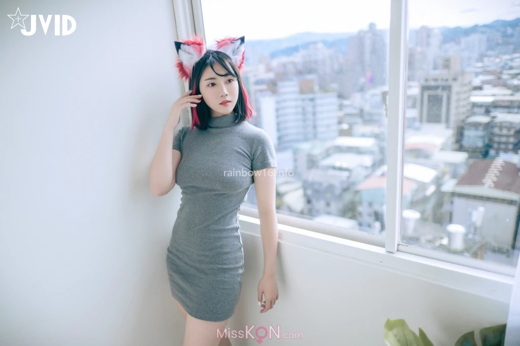 [JVID] 叶思敏: 渴望被肆意玩弄の魅狐 (226 photos )