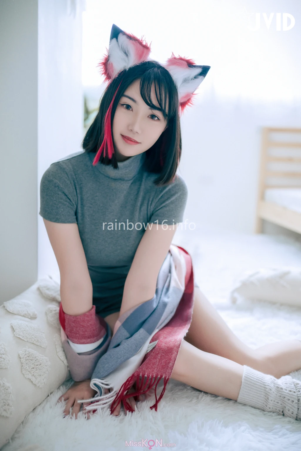 [JVID] 叶思敏: 渴望被肆意玩弄の魅狐 (226 photos )