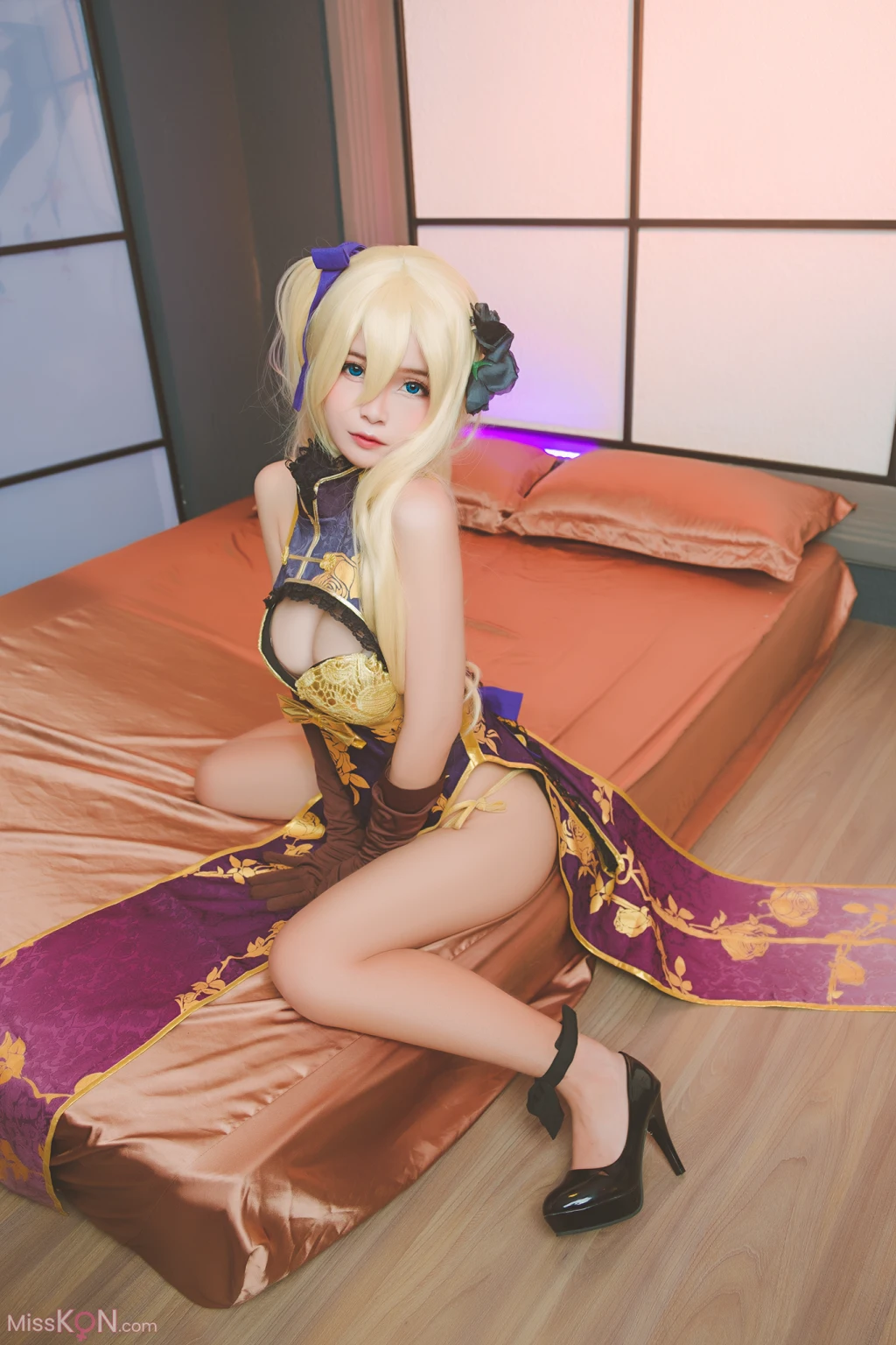 Coser@Azami: 金莲旗袍 (23 photos)