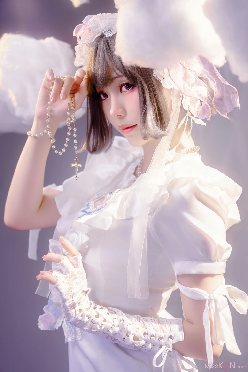 Coser@Ely_eee (ElyEE子): Cloudy Dreaming 雲朵夢境 (25 photos + 2 videos)