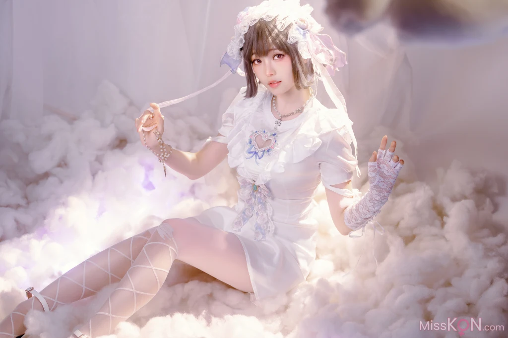 Coser@Ely_eee (ElyEE子): Cloudy Dreaming 雲朵夢境 (25 photos + 2 videos)