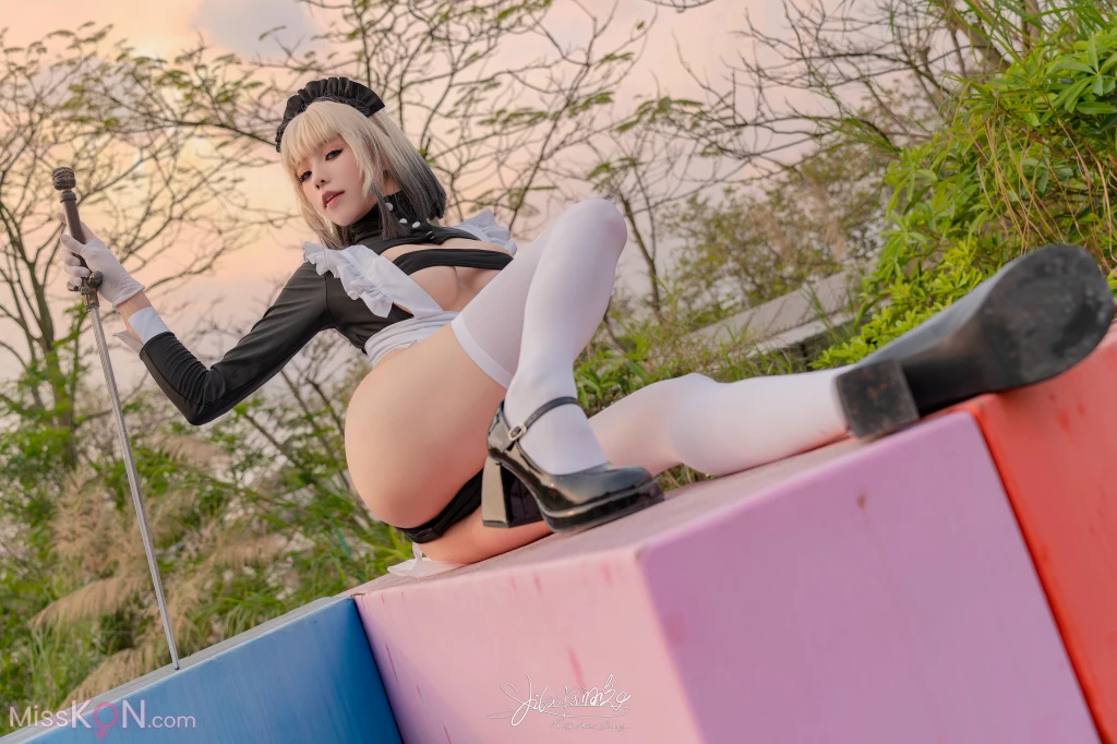 Coser@黏黏团子兔: 10月作品 战斗女仆 动感光波 (77 photos )