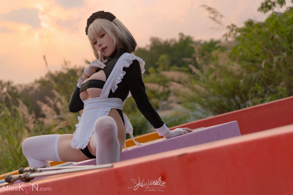 Coser@黏黏团子兔: 10月作品 战斗女仆 动感光波 (77 photos )