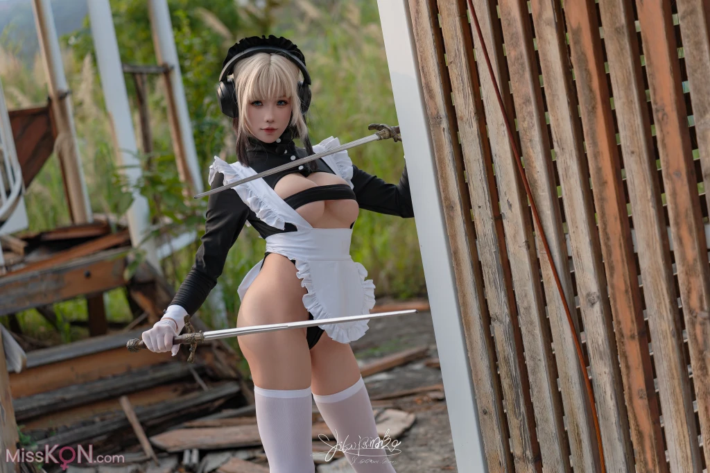 Coser@黏黏团子兔: 10月作品 战斗女仆 动感光波 (77 photos )