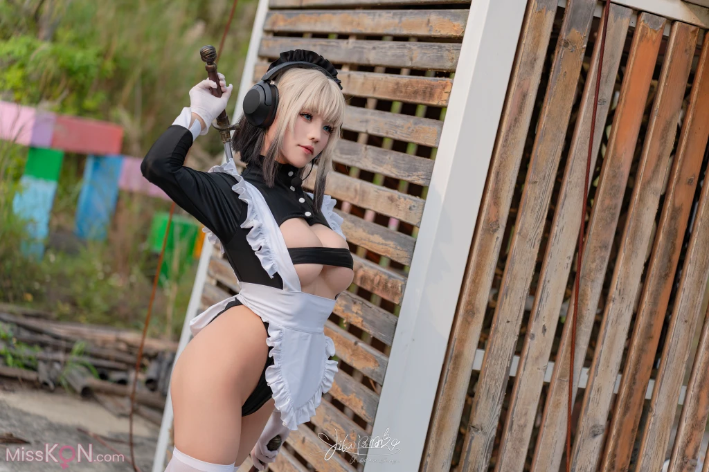 Coser@黏黏团子兔: 10月作品 战斗女仆 动感光波 (77 photos )