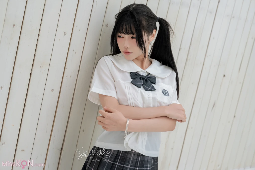 Coser@黏黏团子兔: 10月作品『雨后小故事』WITH B (90 photos )