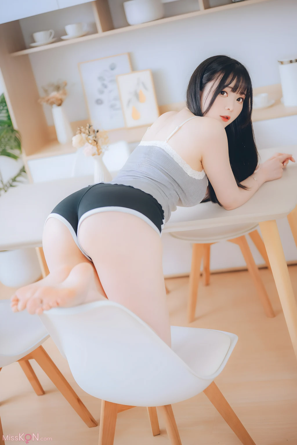 Coser@霜月shimo:「DL版写真集」週末彼女 (101 photos)