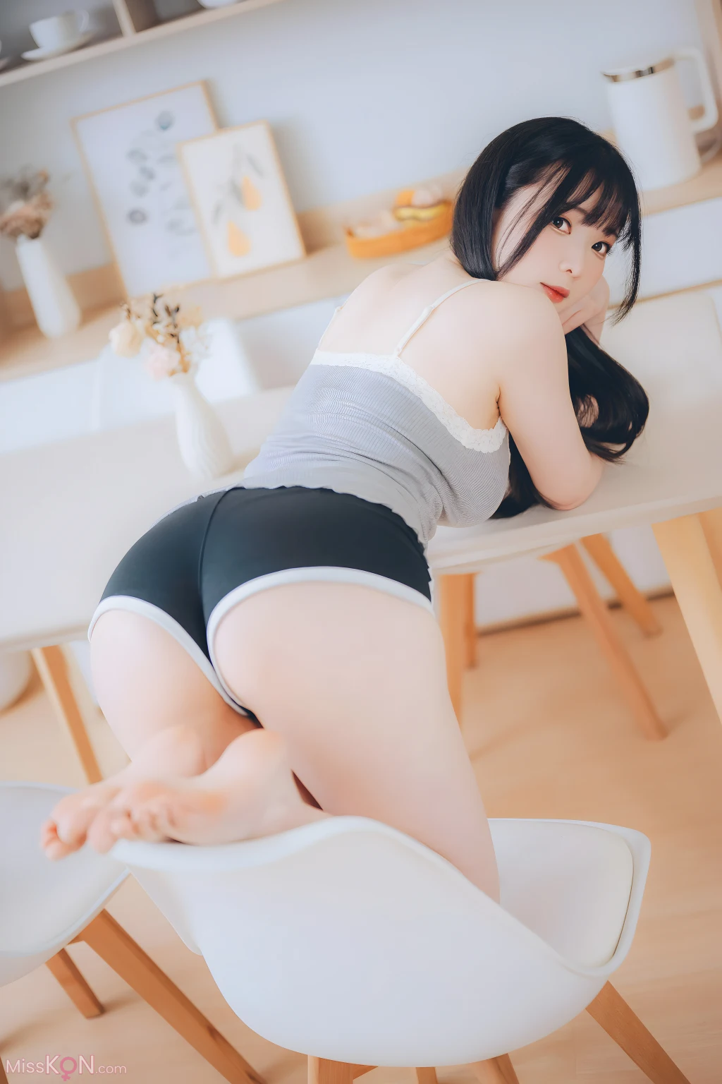 Coser@霜月shimo:「DL版写真集」週末彼女 (101 photos)