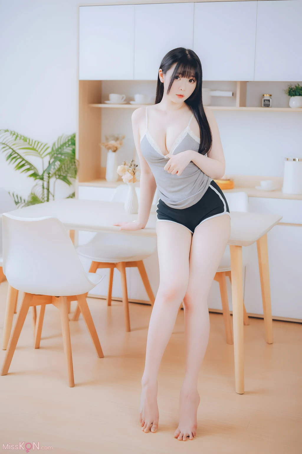Coser@霜月shimo:「DL版写真集」週末彼女 (101 photos)