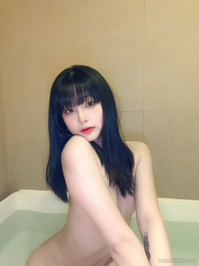 Jang Joo (장주): Subscribers Only (450 photos )