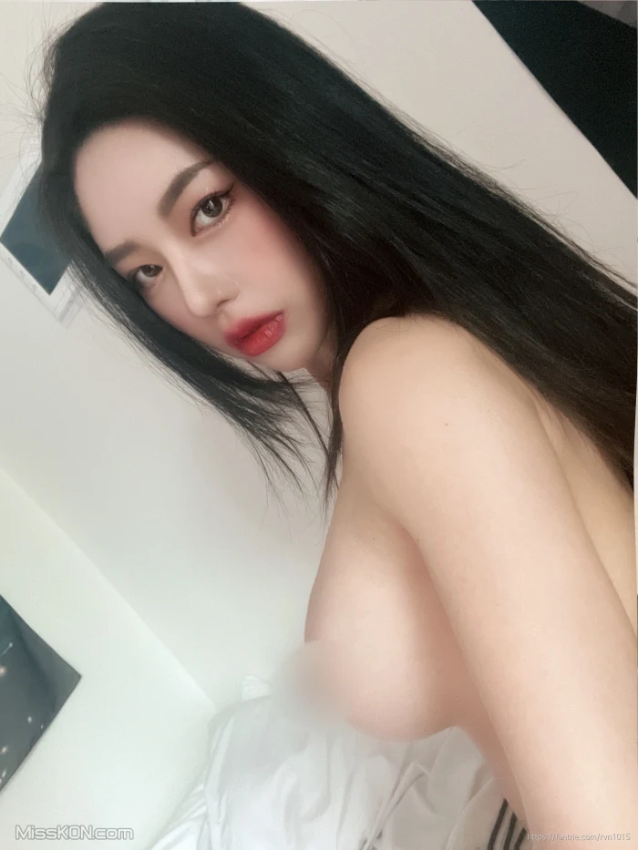 [Fantrie] Dongeuran (동그란): Social Leak 2024 (657 photos)