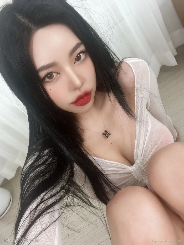 [Fantrie] Dongeuran (동그란): Social Leak 2024 (657 photos)