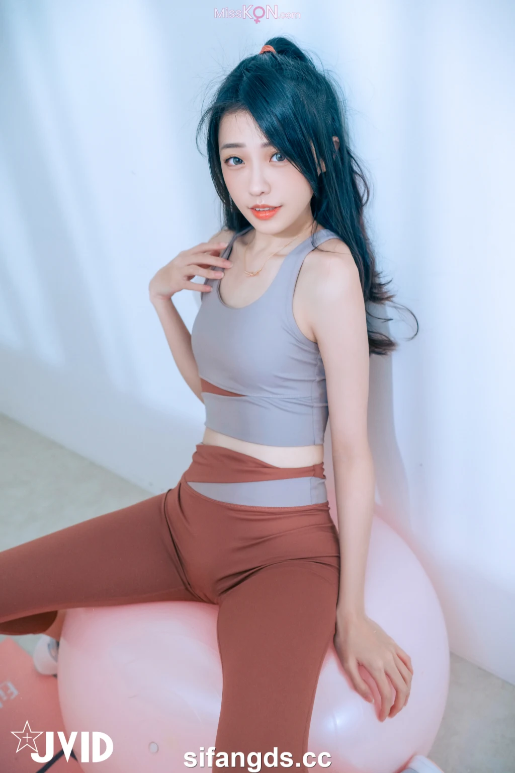 [JVID] 妍妍 Angel:【禁忌瑜珈課程】 瑜珈教練的秘密 裸體私人課程 (224 photos + 1 videos) – Page 9
