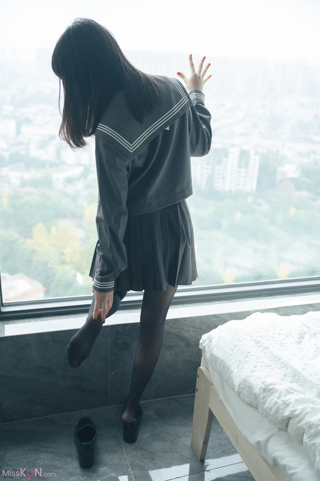 Coser@一只小栗奈: 熊熊JK女友 (212 photos )