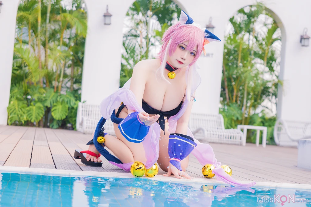 Coser@贞子蜜桃: 九月舰长 宮坂珠希泳装 (30 photos)