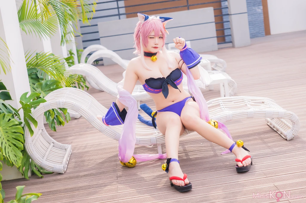 Coser@贞子蜜桃: 九月舰长 宮坂珠希泳装 (30 photos)