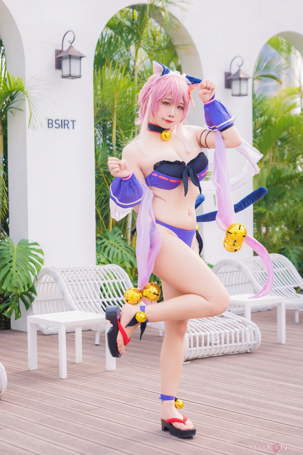 Coser@贞子蜜桃: 九月舰长 宮坂珠希泳装 (30 photos)