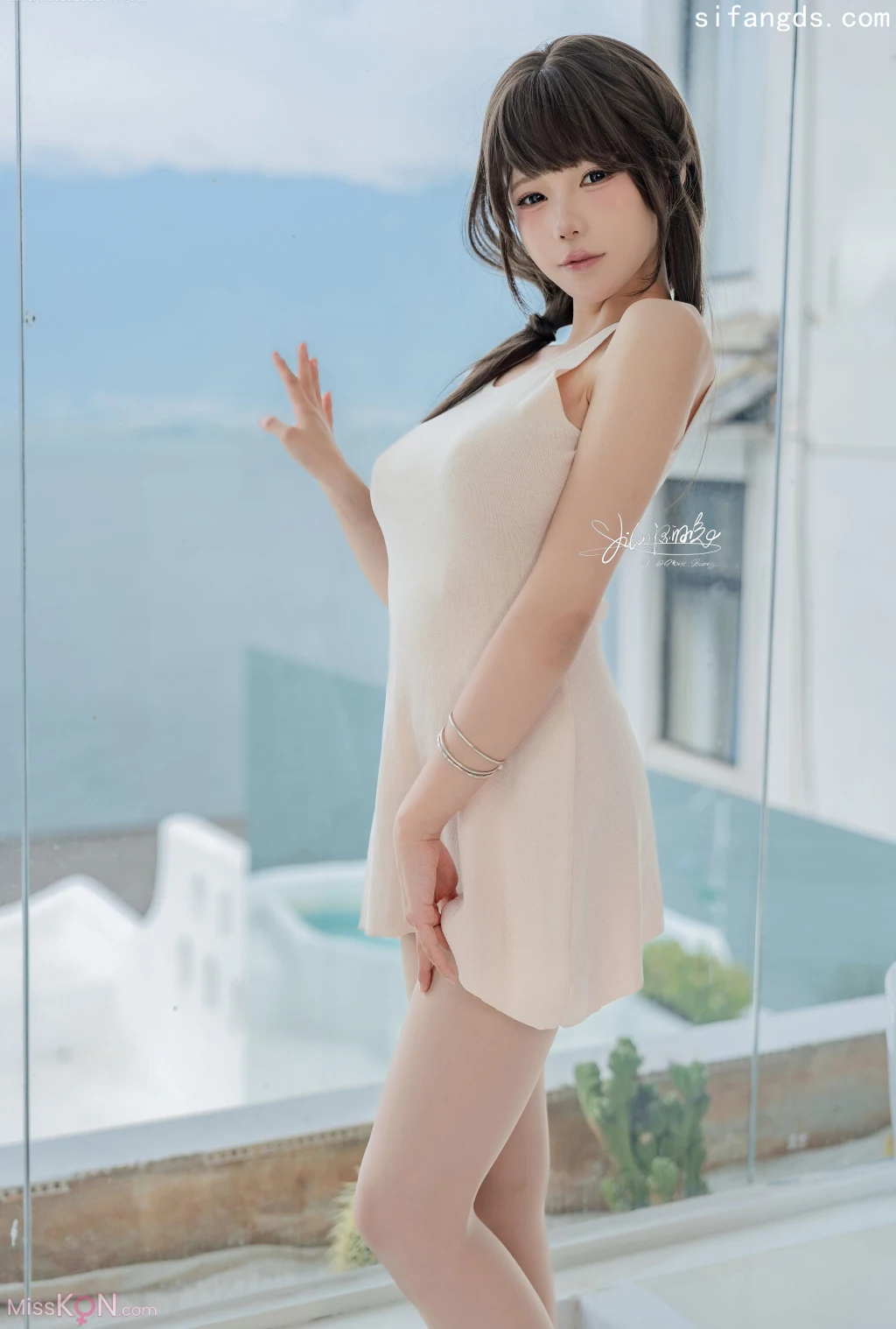 Coser@黏黏团子兔: 11月作品『同居姐姐』- SY (75 photos )